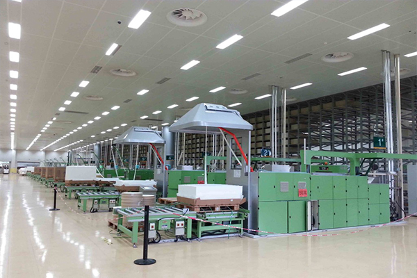 貴陽卷煙廠多聯(lián)機(jī)房采用可調(diào)式阻尼彈簧<a href='http://www.yndfyj.cn' target='_blank'><u>減震器</u></a>