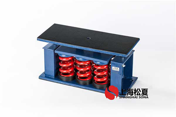 柴油發(fā)電機<a href='http://www.yndfyj.cn' target='_blank'><u>彈簧減震器</u></a>就是指傳動裝置+發(fā)電機組